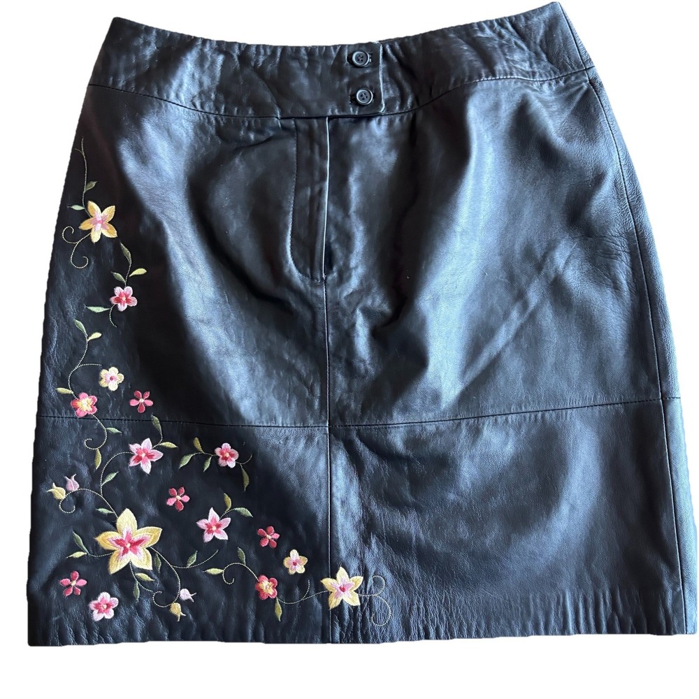 90s Boho Real Leather Mini Skirt Size M Floral Embroidered Lined Thick Waistband